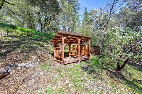 Exterior - 620 Sundance Pl, Applegate, CA 95703 photo 15 of 31