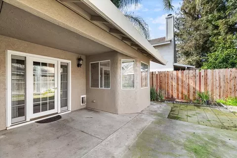 Exterior - 225 Fullerton Dr, Turlock, CA 95382 photo 9 of 14