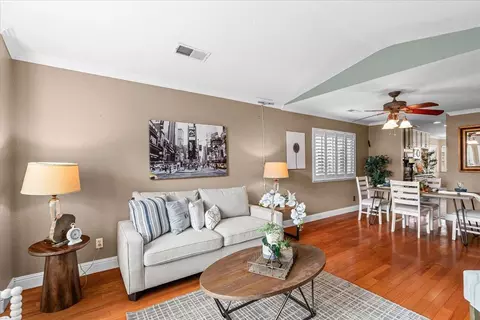 Living - 225 Fullerton Dr, Turlock, CA 95382 photo 2 of 3