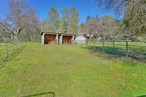 Exterior - 2869 Cascade Trl, Cool, CA 95614 photo 15 of 33
