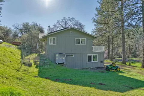 Exterior - 2869 Cascade Trl, Cool, CA 95614 photo 12 of 33