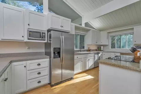 Kitchen - 2869 Cascade Trl, Cool, CA 95614 photo 3 of 6