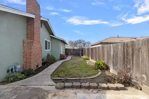 1428 Kent Way, Modesto, CA 95355 photo 26