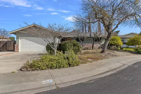 1428 Kent Way, Modesto, CA 95355 photo 1