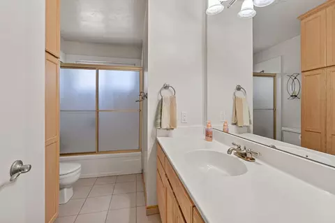 1428 Kent Way, Modesto, CA 95355 photo 18