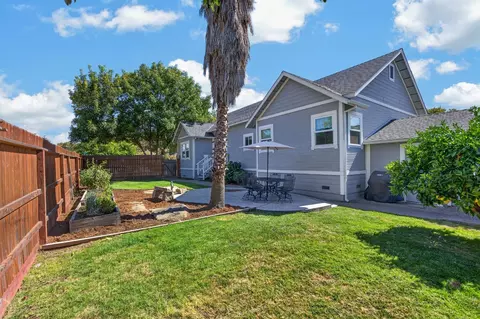 Exterior - 5008 High St, Rocklin, CA 95677 photo 7 of 11