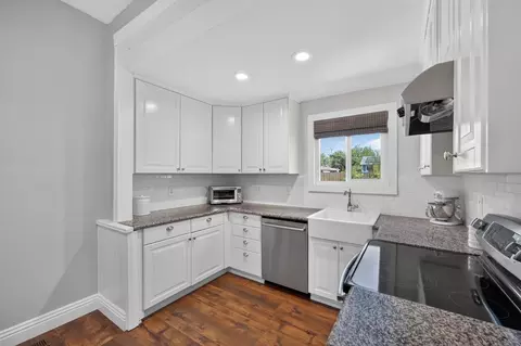 Kitchen - 5008 High St, Rocklin, CA 95677 photo 3 of 3