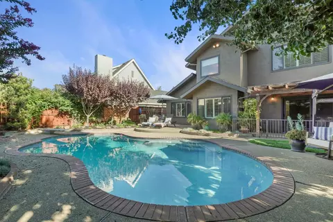 Exterior - 1536 Timberlake Cir, Lodi, CA 95242 photo 8 of 14