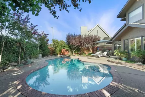 Exterior - 1536 Timberlake Cir, Lodi, CA 95242 photo 12 of 14