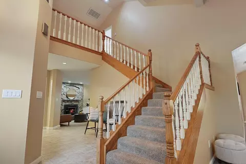 Entry Way - 1536 Timberlake Cir, Lodi, CA 95242 photo 2 of 3