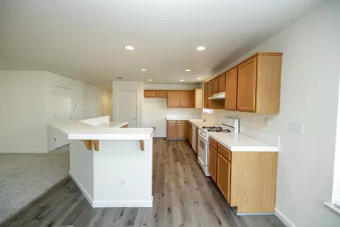 Kitchen - 2012 Spring Ln, Modesto, CA 95356 photo 3 of 5