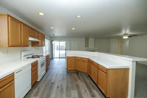 Kitchen - 2012 Spring Ln, Modesto, CA 95356 photo 5 of 5