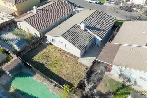 View/Area - 2012 Spring Ln, Modesto, CA 95356 photo 6 of 7