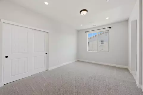 Bedroom - 2714 Hidden Trail Loop, Rocklin, CA 95765 photo 6 of 7