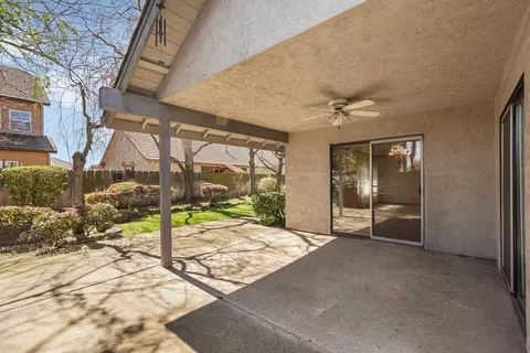 1560 Snapdragon Way, Manteca, CA 95336 photo 39
