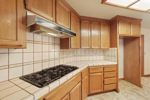 1560 Snapdragon Way, Manteca, CA 95336 photo 9