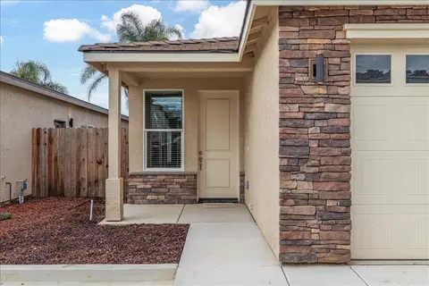 Exterior - 1409 Villa, Modesto, CA 95351 photo 4 of 6