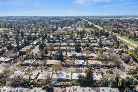 View/Area - 1560 Drake, Davis, CA 95616 photo 1 of 3