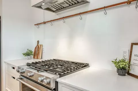 Kitchen - 11838 Appey Way, Sonora, CA 95370 photo 3 of 6
