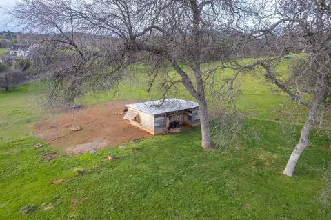 Exterior - 11838 Appey Way, Sonora, CA 95370 photo 17 of 31