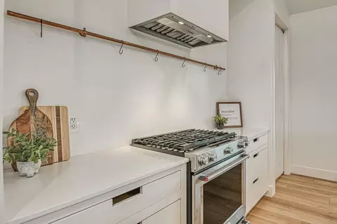 Kitchen - 11838 Appey Way, Sonora, CA 95370 photo 6 of 6
