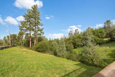 6597 Baralee Ln, Placerville, CA 95667 photo 2