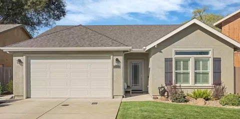 13929 E Orchard View Ct, Lockeford, CA 95237