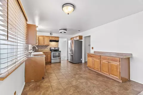 7828 Delaney Dr, Antelope, CA 95843 photo 10
