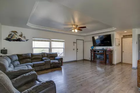 9212 Banderilla Dr, La Grange, CA 95329