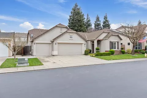 1800 Hemstead Ct, Modesto, CA 95355 photo 2