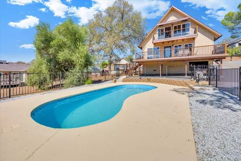 512 Bret Harte Dr, Copperopolis, CA 95228