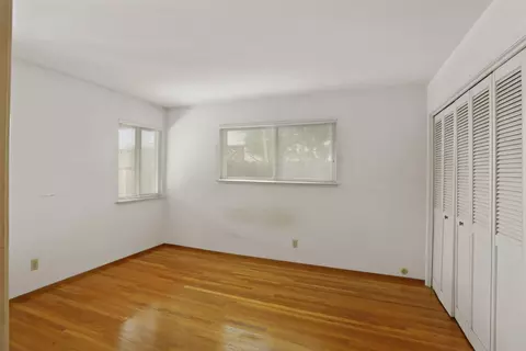 Bedroom - 264 W Emerson Ave, Tracy, CA 95376 photo 6 of 8