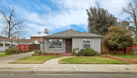 Exterior - 264 W Emerson Ave, Tracy, CA 95376 photo 3 of 11