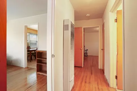 Entry Way - 264 W Emerson Ave, Tracy, CA 95376 photo 2 of 2