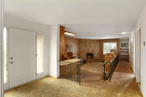 Living - 264 W Emerson Ave, Tracy, CA 95376 photo 5 of 6