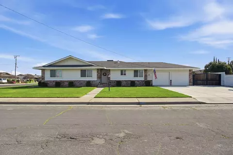 8232 Shoreen St, Hilmar, CA 95324 photo 1