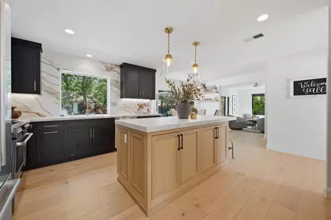 Kitchen - 5813 Mareta Ln, Loomis, CA 95650 photo 3 of 5