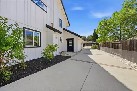 Exterior - 5813 Mareta Ln, Loomis, CA 95650 photo 21 of 43