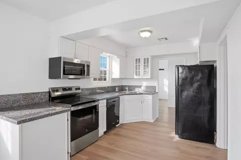 Kitchen - 5333 Geer Rd, Turlock, CA 95382 photo 3 of 5
