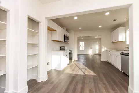 Entry Way - 17 I St, Empire, CA 95319 photo 3 of 5