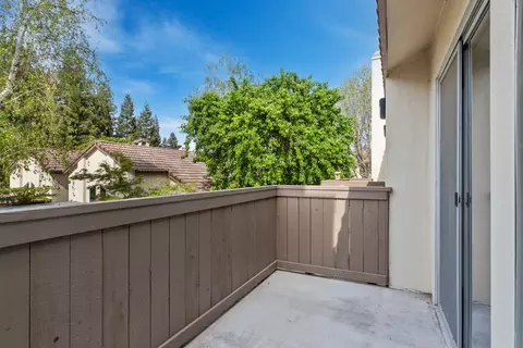 Exterior - 3701 Colonial Dr #202, Modesto, CA 95356 photo 3 of 8