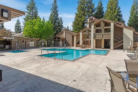 Exterior - 3701 Colonial Dr #202, Modesto, CA 95356 photo 5 of 8