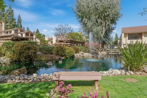 Exterior - 3701 Colonial Dr #202, Modesto, CA 95356 photo 4 of 8
