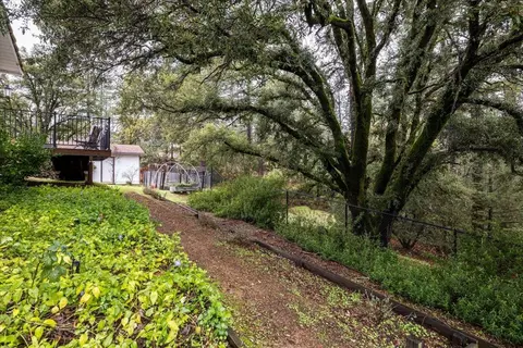 Exterior - 780 Boole Rd, Applegate, CA 95703 photo 6 of 9