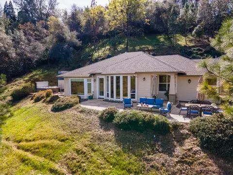 Exterior - 3254 Clark St, Placerville, CA 95667 photo 6 of 20