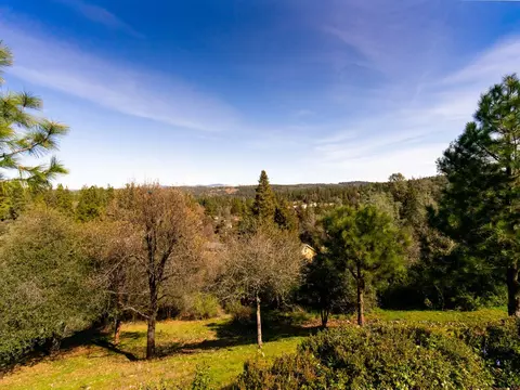 Exterior - 3254 Clark St, Placerville, CA 95667 photo 3 of 20