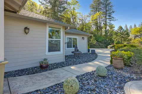 Exterior - 3254 Clark St, Placerville, CA 95667 photo 13 of 20