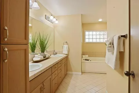 2458 Central Park Dr, Lodi, CA 95242 photo 21