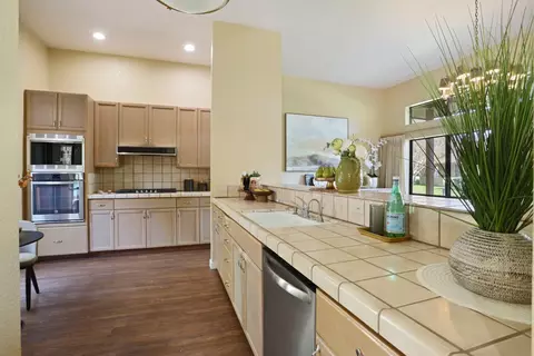 2458 Central Park Dr, Lodi, CA 95242 photo 7