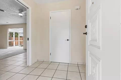 Entry Way - 412 Kavanagh Ave, Modesto, CA 95350 photo 1 of 4